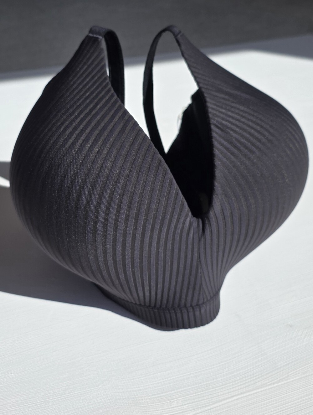 Black Bare Necessities 36 G Ribbed Wireless Seamless T-shirt Comfort Bra NWT
